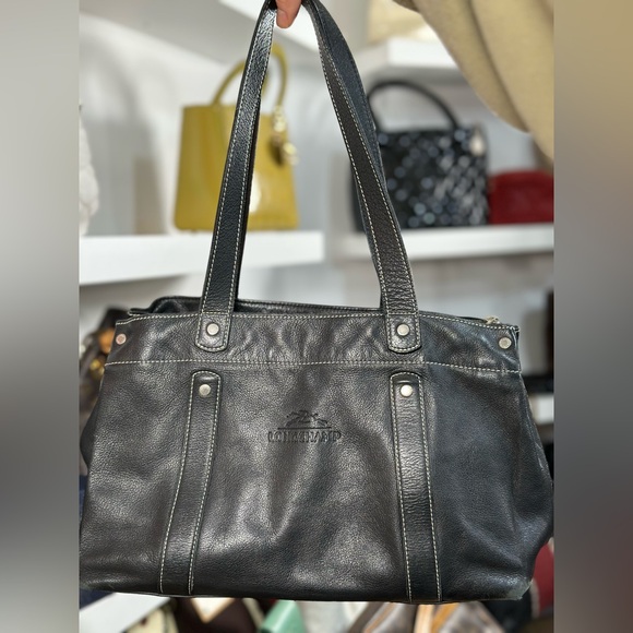 Longchamp Handbags - Longchamp Leather Tote